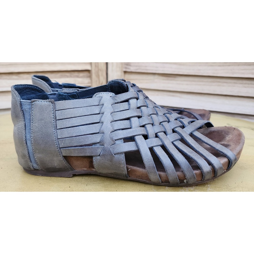 Chocolat Blu Sz 8.5 Gray Leather Viva Woven Huarache Flat Sandals Resort Wear